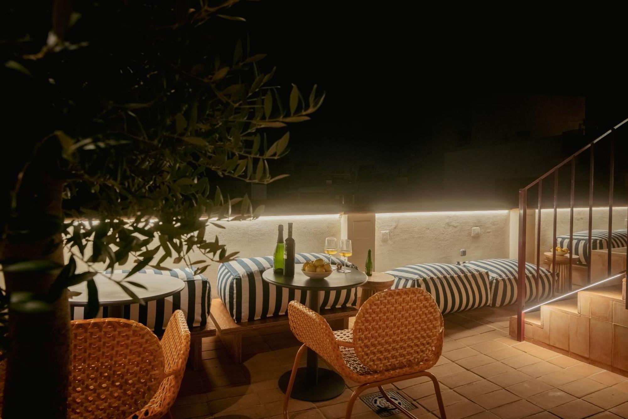 Lirium Casa Patio Hotel Seville Ngoại thất bức ảnh