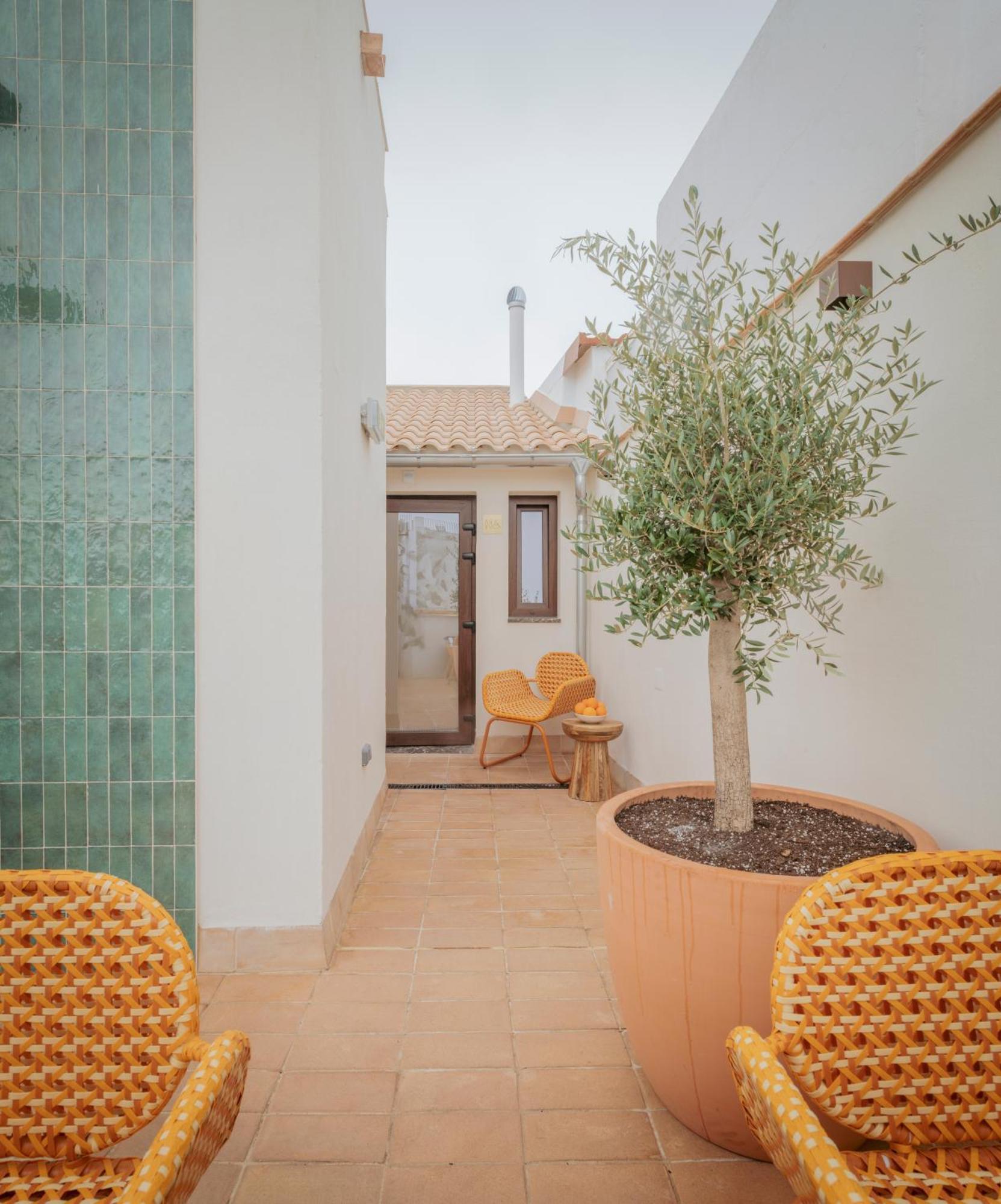 Lirium Casa Patio Hotel Seville Ngoại thất bức ảnh