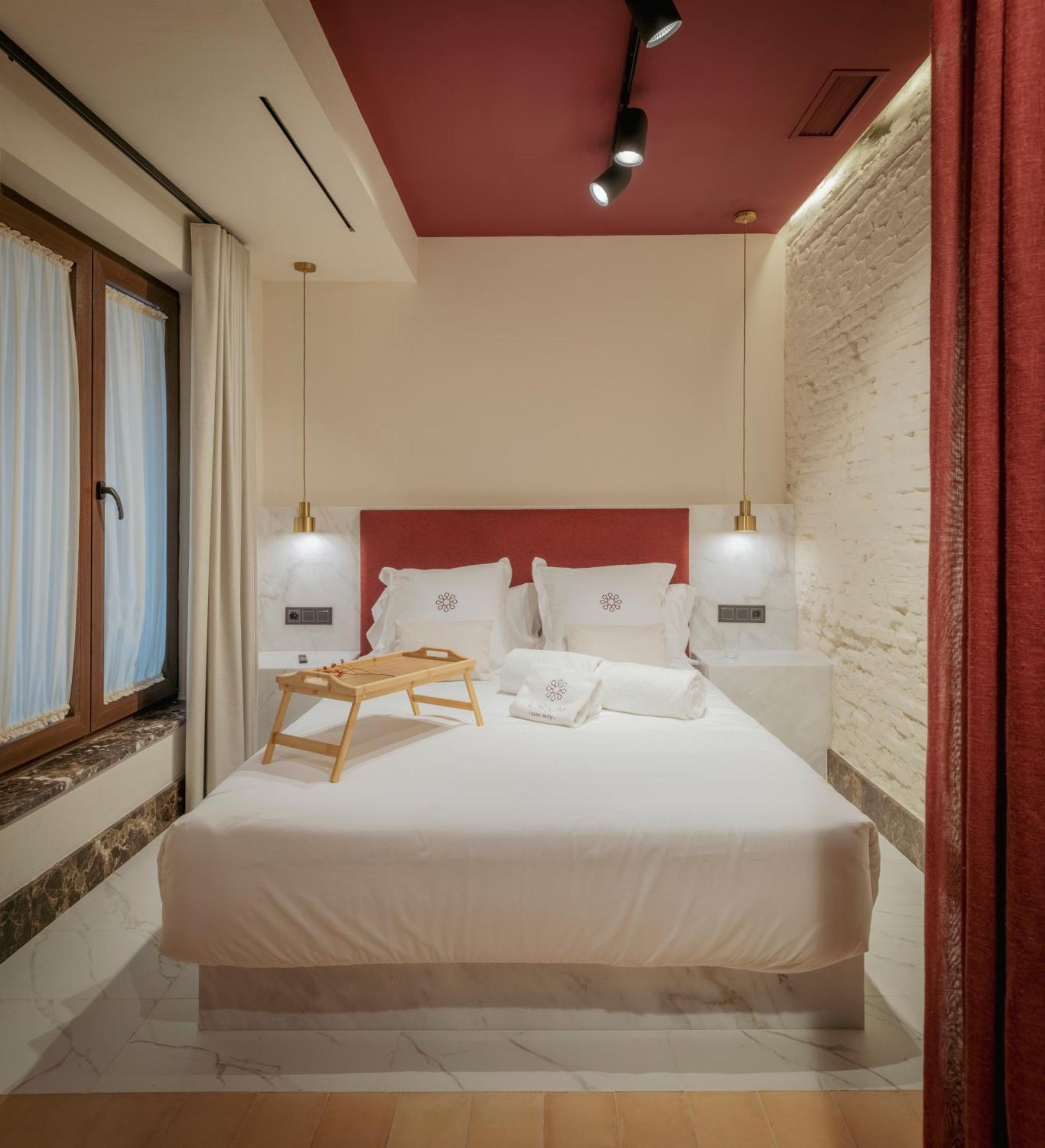 Lirium Casa Patio Hotel Seville Ngoại thất bức ảnh