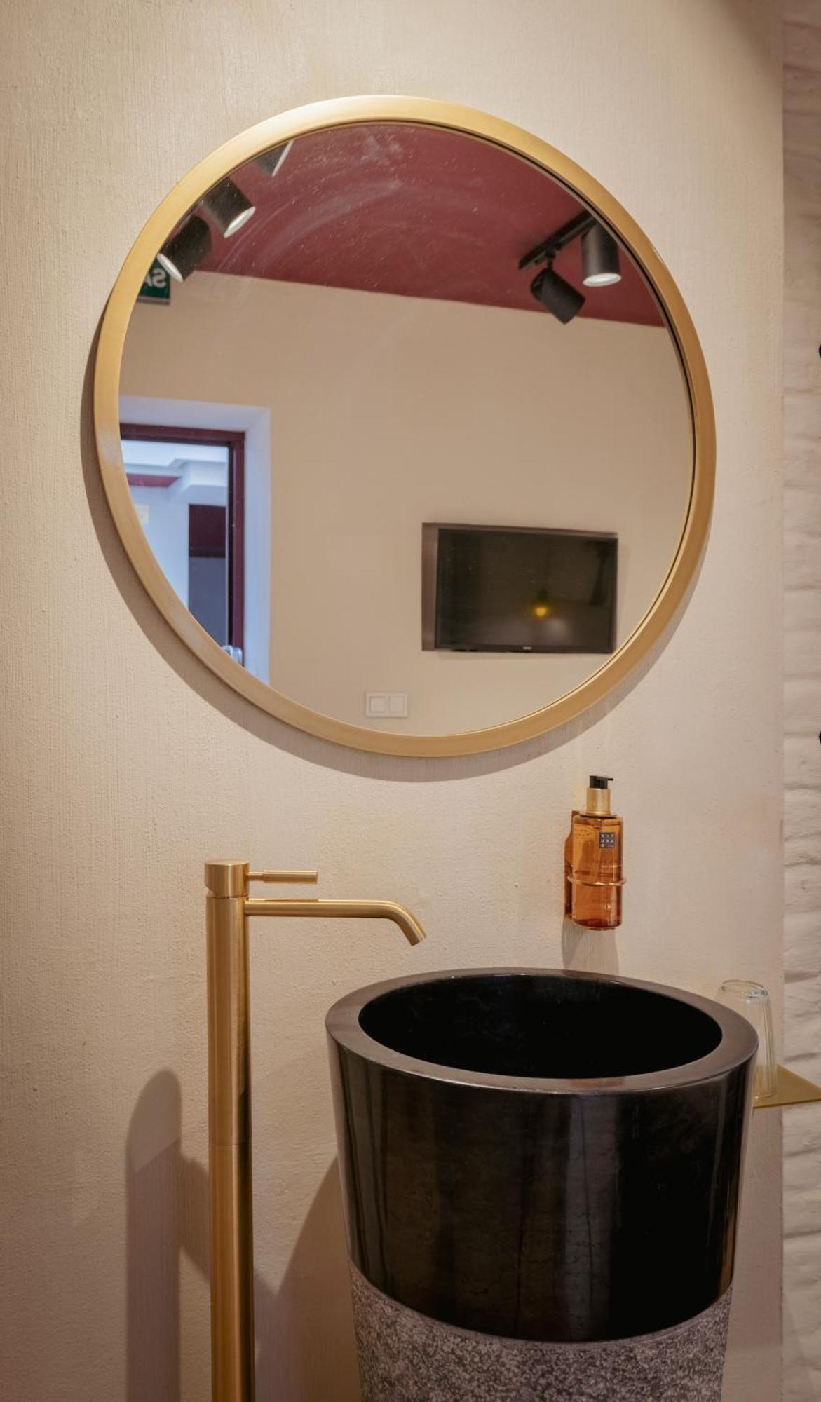 Lirium Casa Patio Hotel Seville Phòng bức ảnh