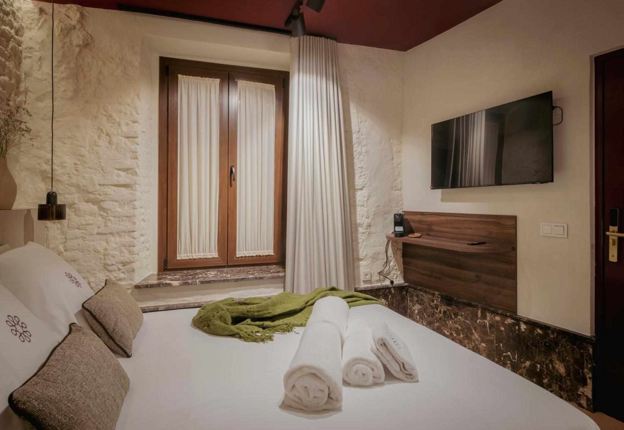 Lirium Casa Patio Hotel Seville Ngoại thất bức ảnh