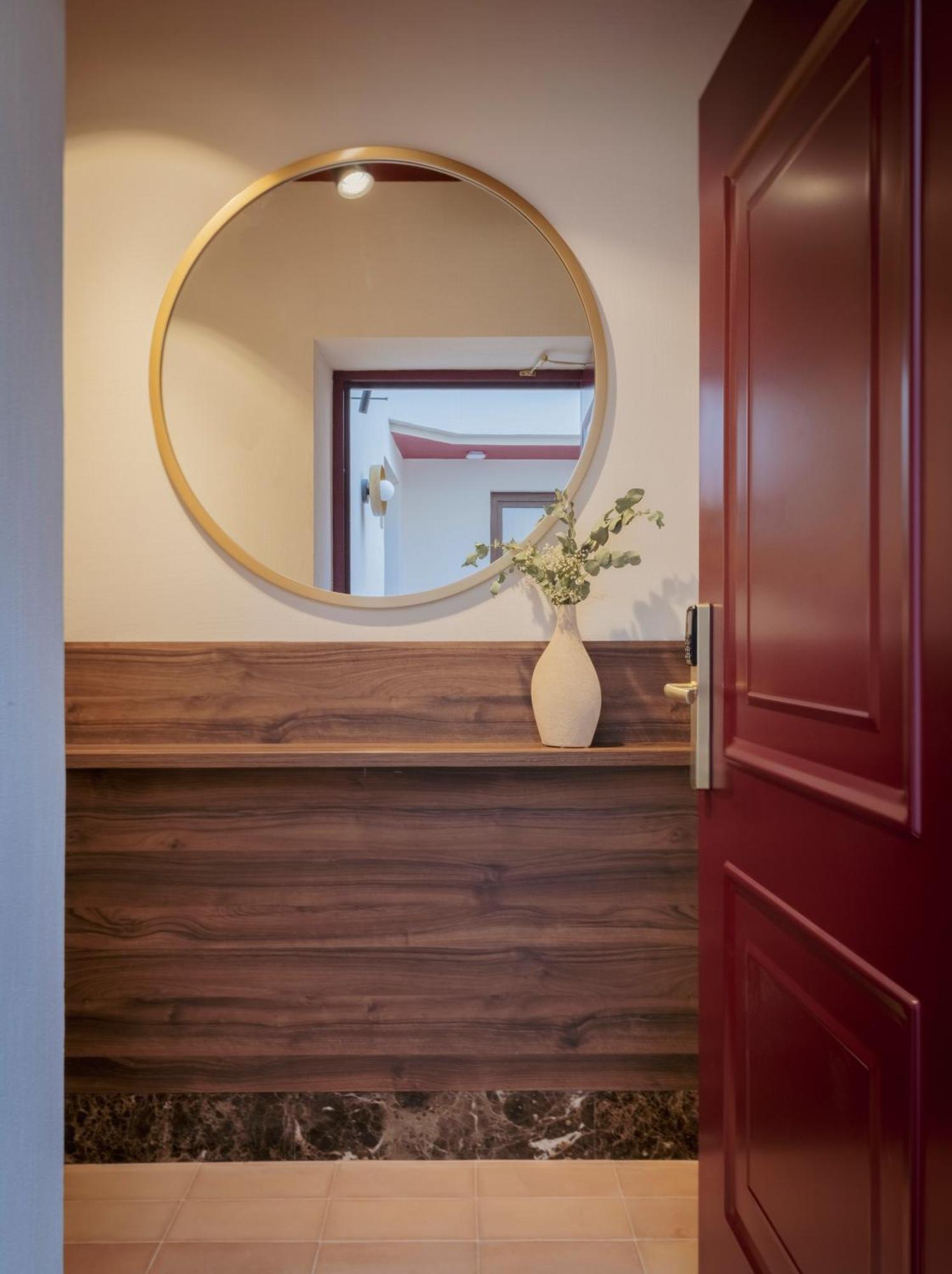 Lirium Casa Patio Hotel Seville Ngoại thất bức ảnh